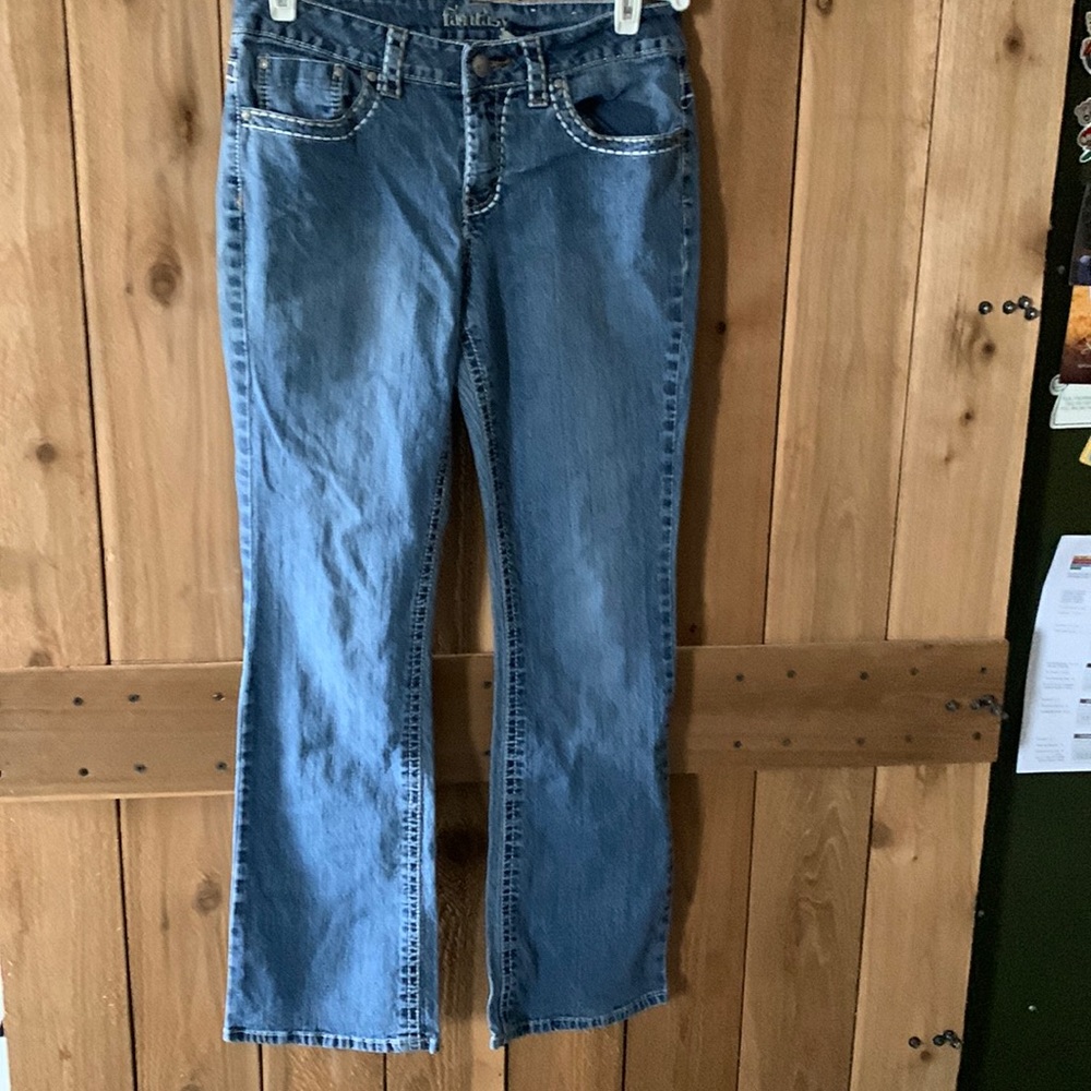 Woman’s Fantasy Denim Jeans With decorative PocketsSize 8 Average
